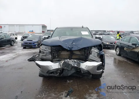 2021 Chevrolet Silverado 1500 4Wd Short Bed Lt z USA, uszkodzony, nr VIN 1GCUYDED5MZ282232